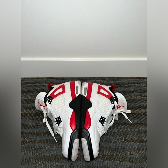 Air Jordan 4 Retro Red Cement Men US 9 DH6927-161- Preowned with Box - Picture 10 of 15